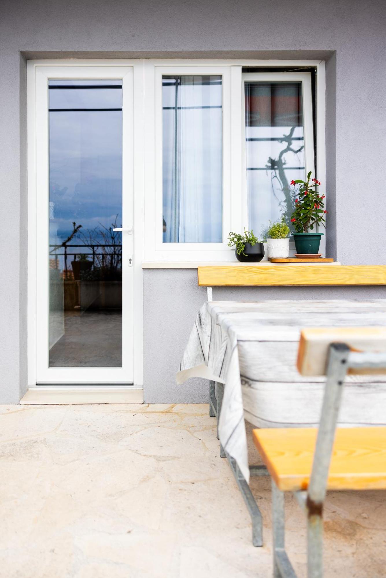 Apartman Nora Omiš Dış mekan fotoğraf