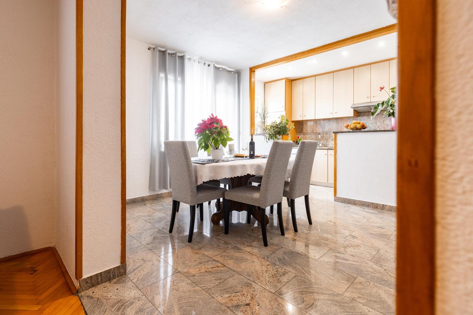 Apartman Nora Omiš Dış mekan fotoğraf