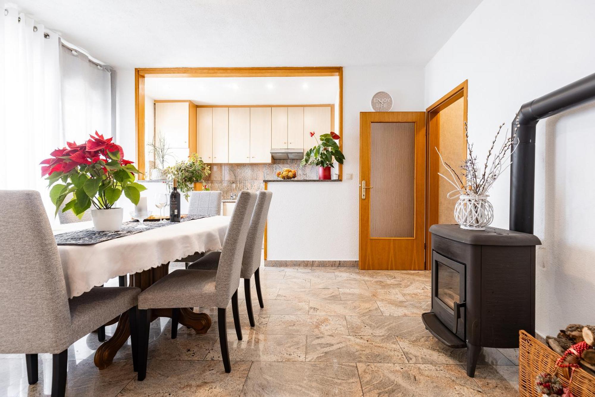 Apartman Nora Omiš Dış mekan fotoğraf